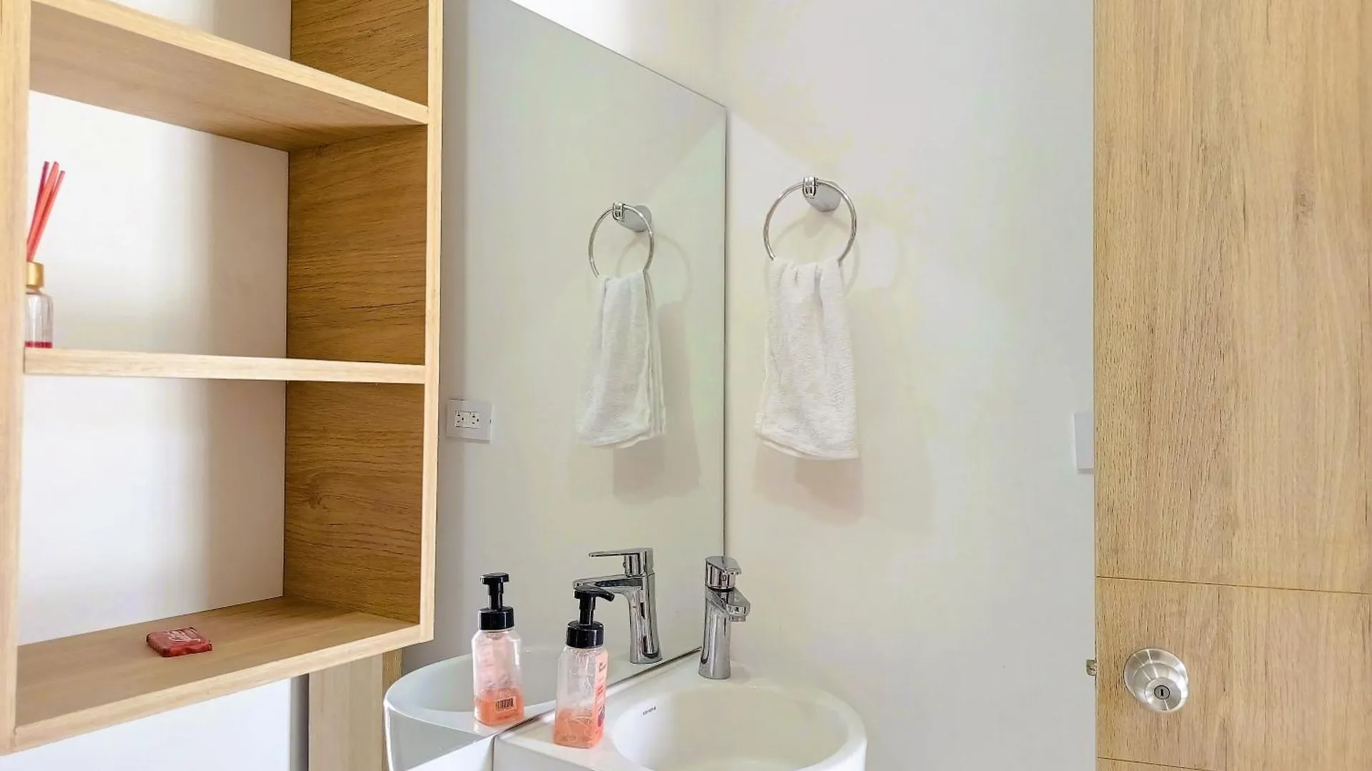 Apartamento En Conjunto Con Piscina Aviva Sierra Santa Marta